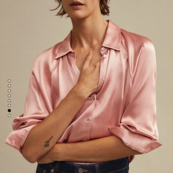 MANGO 100% Viscose Satiny Cropped Batwing Long Sleeve Button Front Blouse Sz 6 - Picture 1 of 9